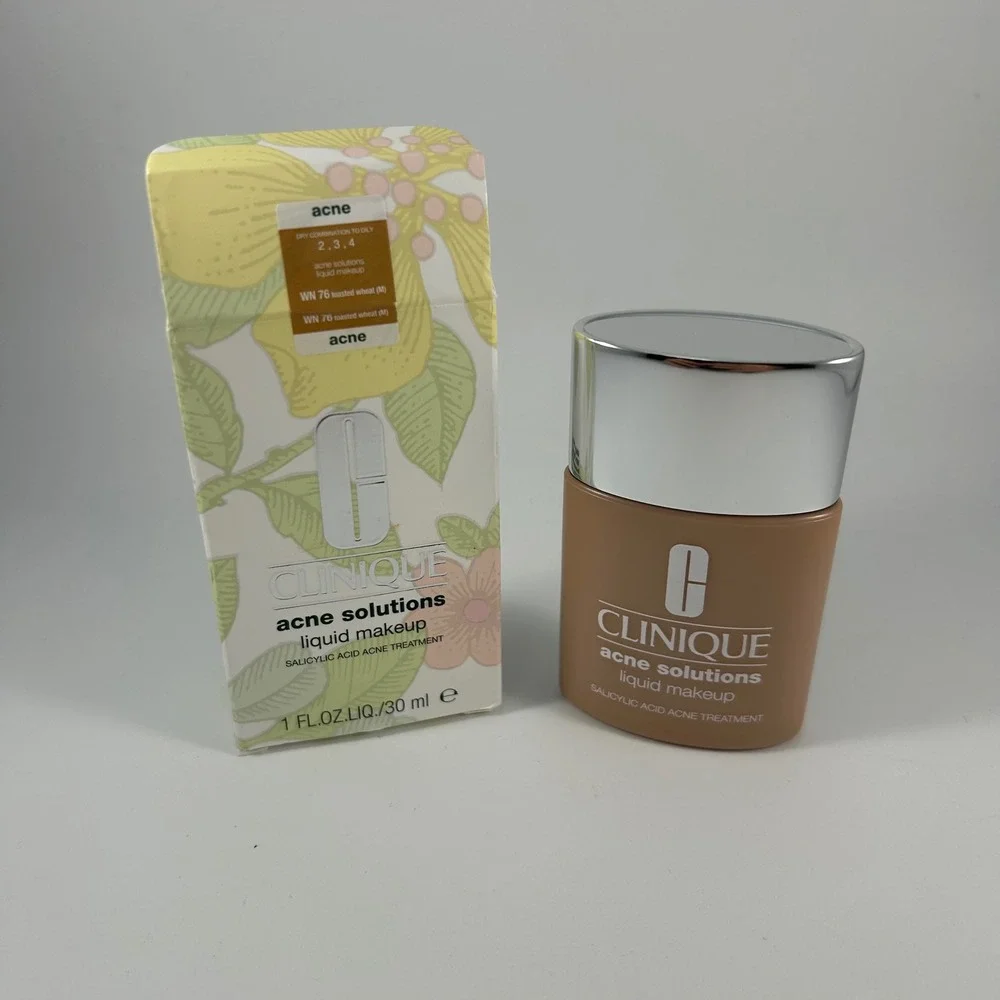 Clinique Acne Solutions Liquid Makeup Foundation WN76 Acne Treatment 1 fl oz NEW